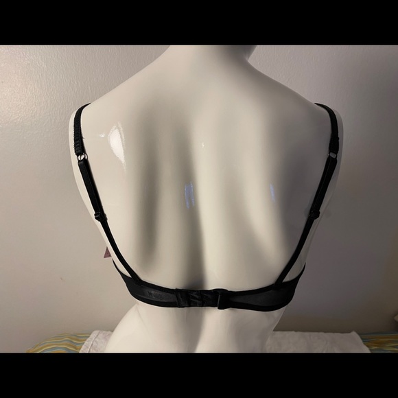 Jezebel Sylvia Unlined Lace Black Bra - Picture 5 of 8